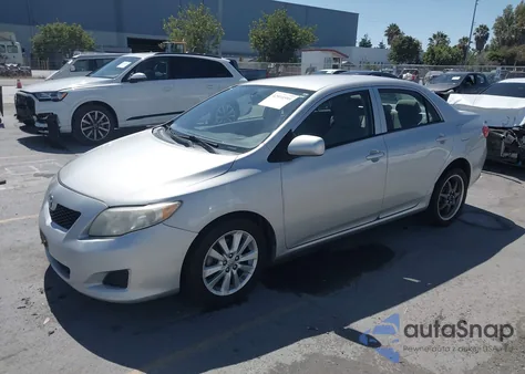 2010 Toyota Corolla Le z USA, uszkodzony, nr VIN 2T1BU4EE4AC387751